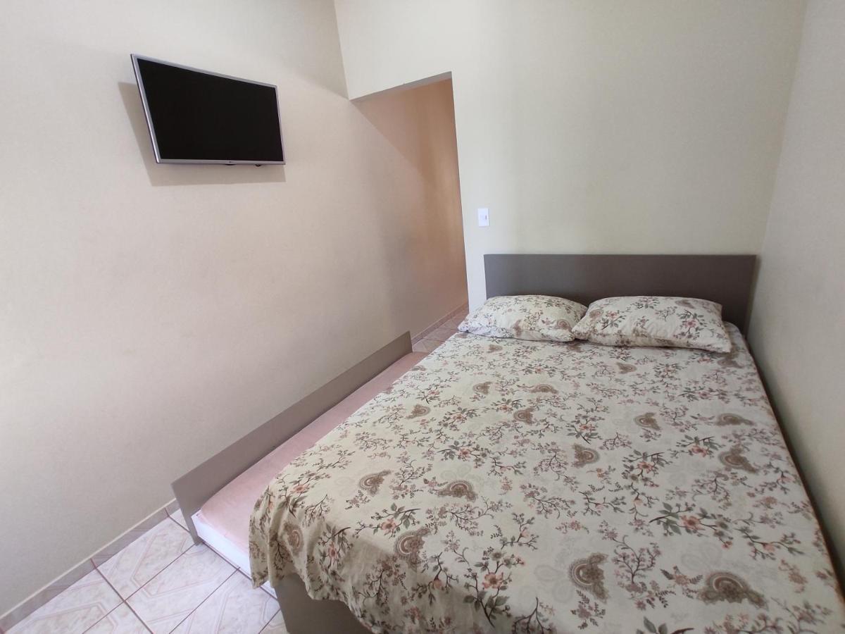 Residencial Medeiros Apartman Guarda do Embaú Kültér fotó